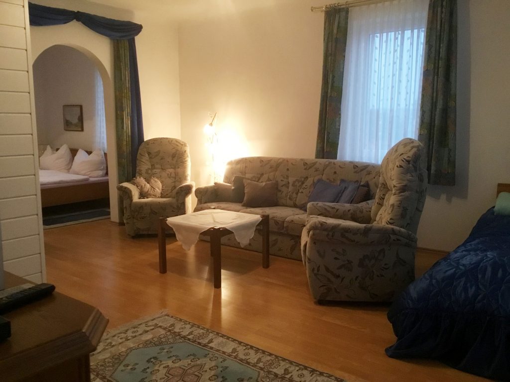 Waldviertel Ferienwohnung Hibiskuszimmer